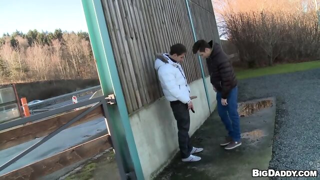 Hitch Hikers Love The outdoor gay suck videos